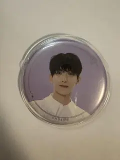 seventeen ドギョム 缶バッジ