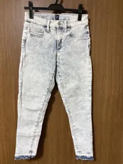 GAP スキニーデニム 6-28PE ホワイトケミカルウォッシュ裾ダメージ加工