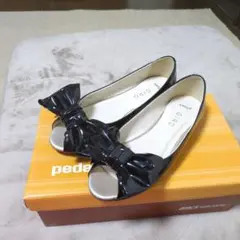 ペダラ フラットシューズ