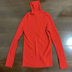 メリノリブタートルネックセーター