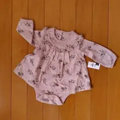 【新品】GAP／花柄ロンパース(50cm 0-3ヶ月用)