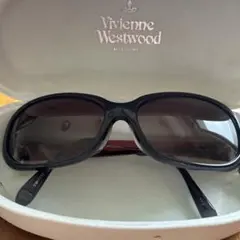 Vivienne Westwood ブラック サングラスのサムネイル
