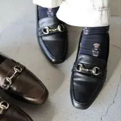 『未使用に近い』SESTO 黒 ローファー 22cm ゴールド金具付　値段交渉⭕️