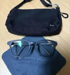 JINS x Snow Peak 2025コラボサングラス　調光レンズのサムネイル