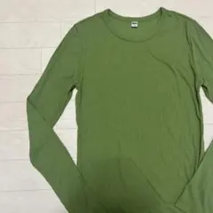 UNIQLO ユニクロ ロングスリーブリブTシャツ 薄手 スリムフィット感のサムネイル