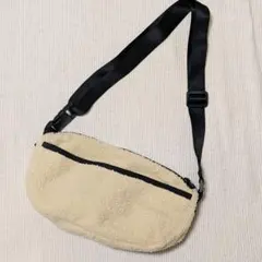 GLOBAL WORK ミニショルダーバッグ ボア素材 オフホワイト