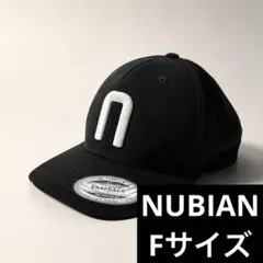 NUBIAN 原宿店限定 スナップバックキャップ 刺繍ロゴ 黒 緑 OSのサムネイル