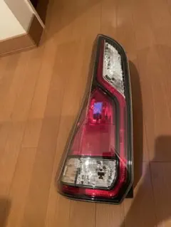 日産　C27 セレナ　後期　テールランプセット　シールド白パールセット 日産 セレナ C27 前期 後期 LED テール ランプ 全灯化 ハーネス