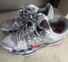 ナイキ P-6000 シルバー/レッド　24.0cm