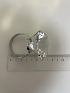 巨大ダイヤモンド型 インテリア