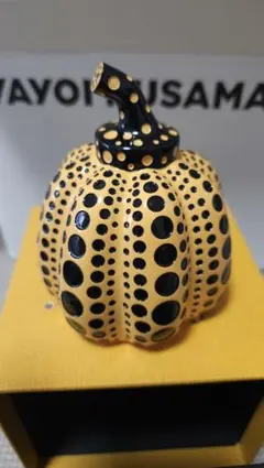 新品　草間彌生 yayoi フィギュア　かぼちゃ　黄 南瓜 パンプキン　置物