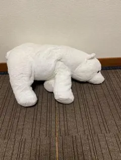 しろくまのぬいぐるみ