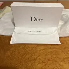 Dior ギフト箱 ホワイト