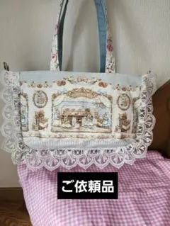 ハンドメイド、うさぎパネル生地、ぷっくり底のラウンドバッグ