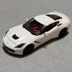 Maisto Chevrolet Corvette Stingray 1/18のサムネイル