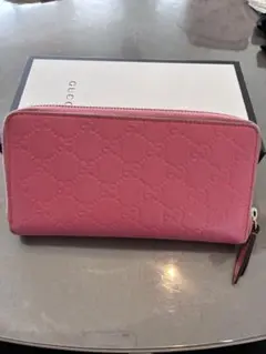 GUCCI ピンク GGパターン 長財布 ボックス付き