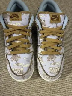 Nike SB Dunk Low PRM 