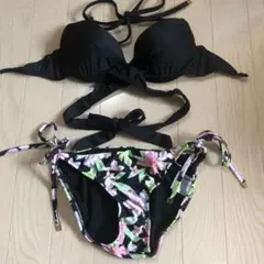 LIPSERVICE クロッシーブラ水着のサムネイル