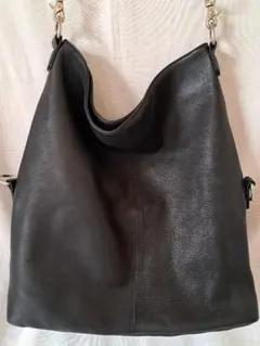 【LIMI feu】ショルダーバッグ　2way 牛革　ワンショルダー モード 黒のサムネイル