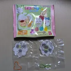 ちいかわ　きゃらシャカチャームグミ