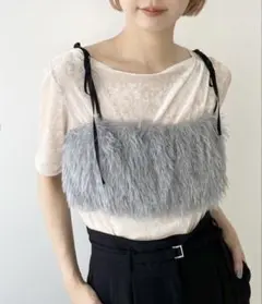 【値下】リリーブラウン　ファーライクビスチェとギャザートップスのセット