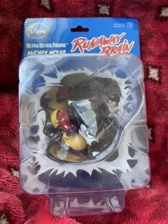 RUNAWAY BRAIN ミッキーマウス udf