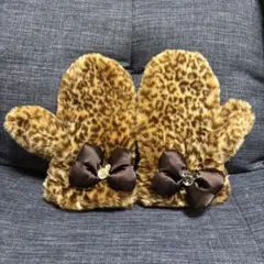 【東京ディズニーリゾート】ヒョウ柄 ミニー ファー 手袋のサムネイル