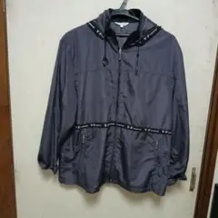 Y.F. casual フード付き薄手マウンテンパーカー M-L