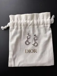 2025年最新】dior ピアス cdの人気アイテム - メルカリ
