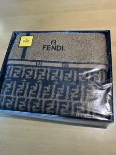 ジャックmam 様専用 FENDI フェンディ バスタオル ズッカ柄 ブラウン