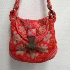 Item thumbnail for item 1b7b6ab7-5d12-4c57-9a51-93e61cb4646a