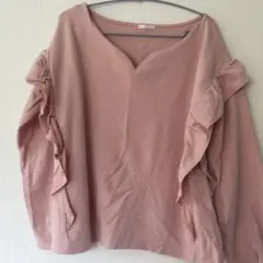 お値下げ中！GUフリル付トップス