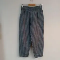 週末限定値下げ！美品【ジーユー】ストライプ ワイドパンツ グレー