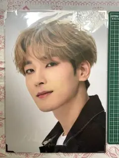 seventeen CARATLAND CAFE ウォヌ プレミアムフォト SEVENTEEN セブチ ウォヌ プレミアムフォト カラットランド2021 - メルカリ