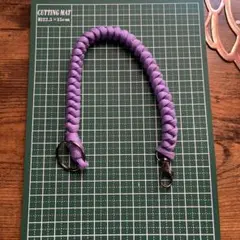 ハンドメイド　パラコード　キーホルダー　ストラップ　個性派