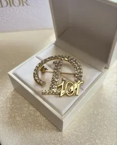 ♡ブローチ♡♡CD♡ゴールド♡DIOR♡