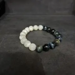 ホワイトブラックストーンブレスレット