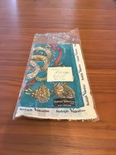 Rudolph Valentinoのスカーフ▶︎◀︎⋆*のサムネイル