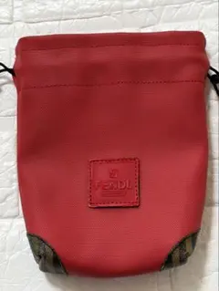FENDI 巾着ポーチ レッド ズッカ柄のサムネイル