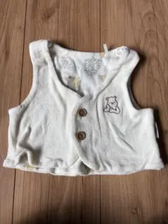 くまのプーさん ベビーベスト 50-70cm 新生児　美品