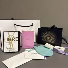CHANELシャネル 香水　サンローラン Chance ポップアップ チャームのサムネイル