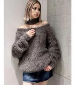 gyda オフショルシャギーチョーカーニット