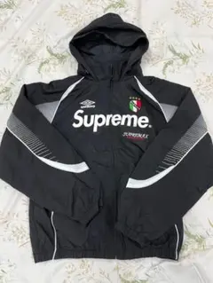 supremeナイロンジャケット
