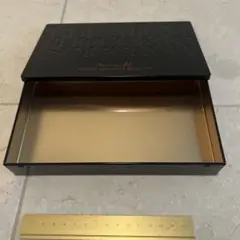 モロゾフ　お菓子空箱のサムネイル