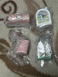 サンリオキャラクターズ レトロミニチュアチャーム2 4点セット