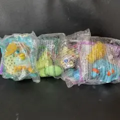 2001年版マクドナルド　ハッピーセット　ファービーとポケモンおもちゃ3種