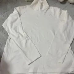 UNIQLO ユニクロ タートルテック Mサイズ