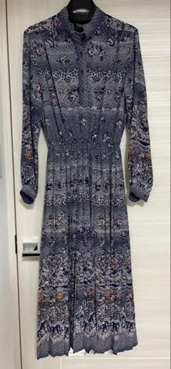 昭和レトロ　プリーツ ワンピース　ネイビー　花柄