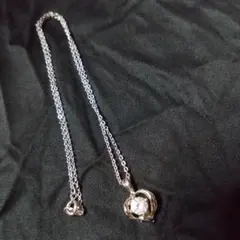 金属製ハート型ストーンネックレス