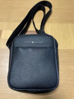 トミーヒルフィガー　ショルダーバッグのサムネイル